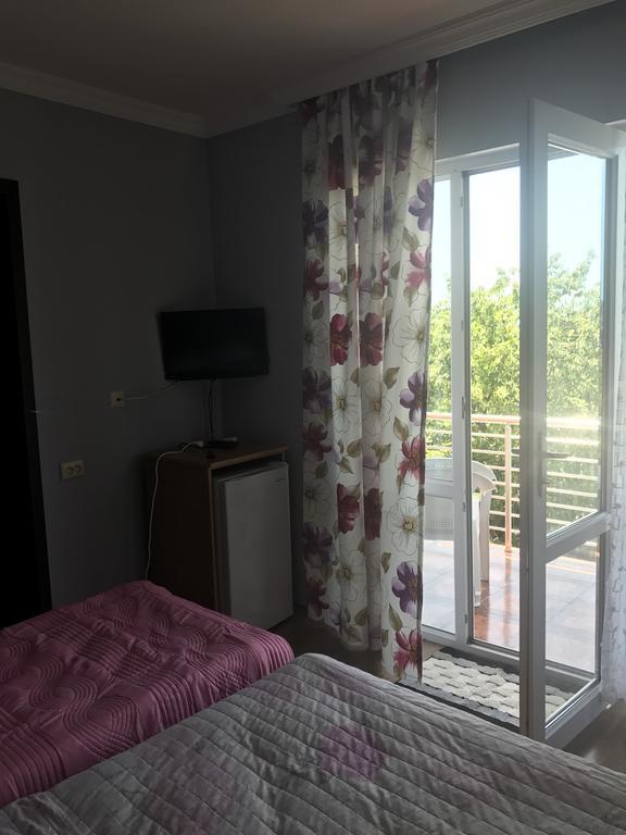 Kvariati - Guest House מראה חיצוני תמונה
